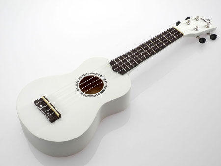 Koki'o linden soprano Ukulele cream w/bag