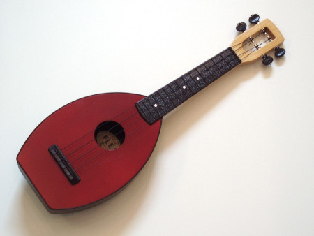 Flea Soprano Ukulele incl. Gigbag, red top