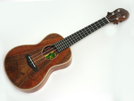 Honu Solid Curly Koa Rope Concert Ukulele